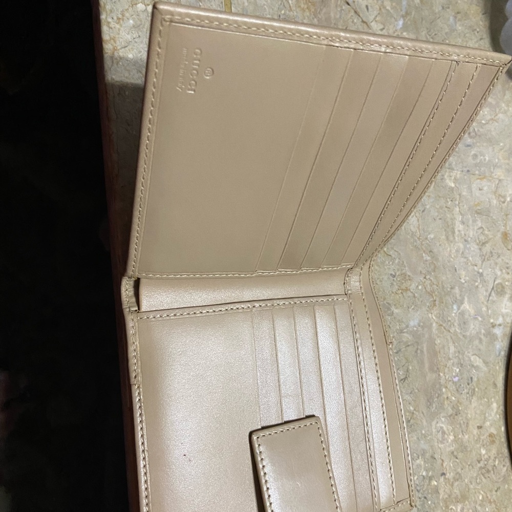 Authentic Gucci med size wallet